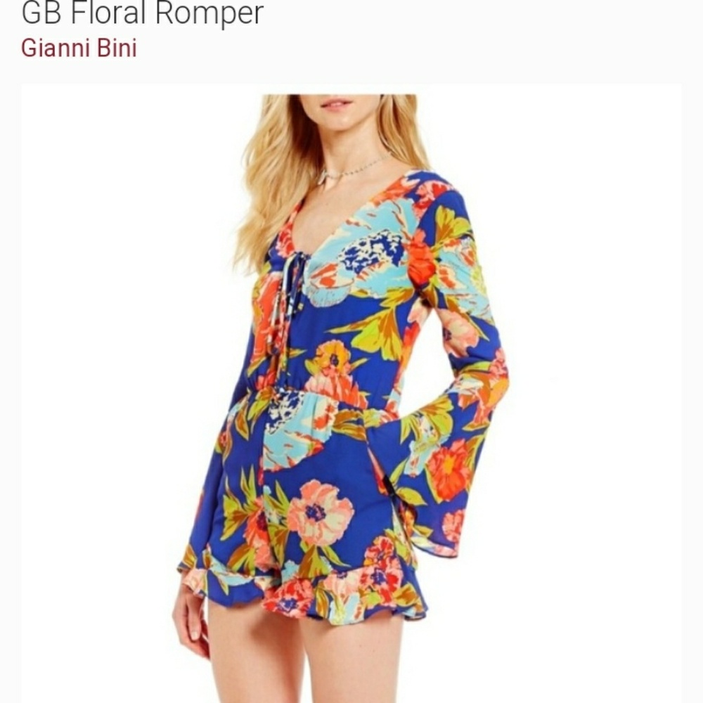Gianni Bini Gorgeous coral pop romper.